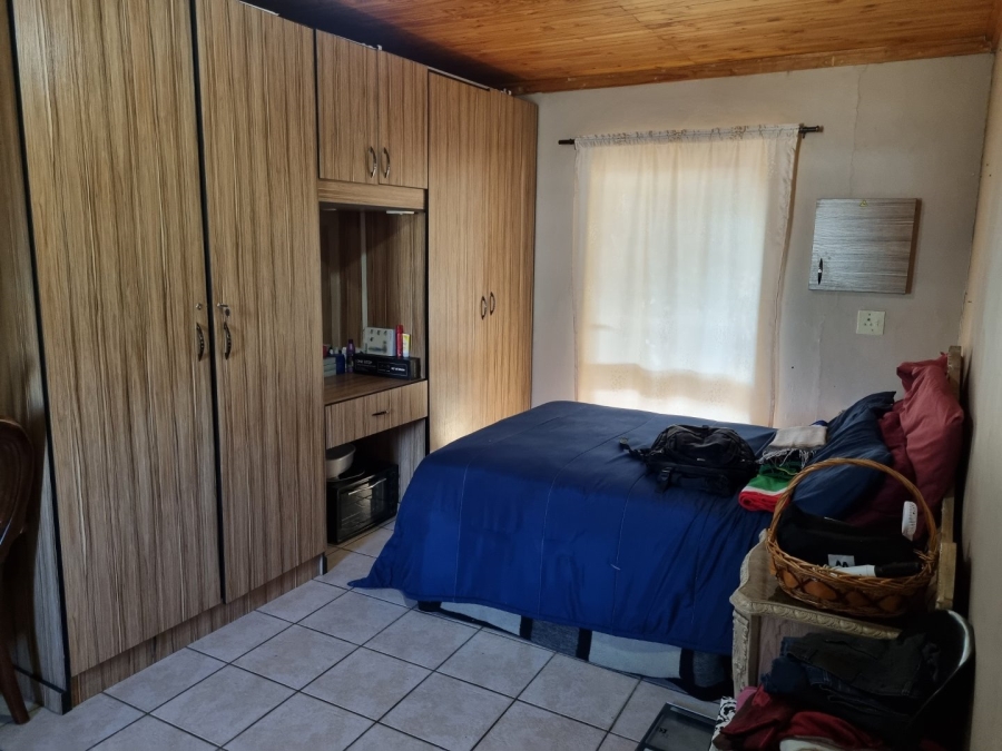 4 Bedroom Property for Sale in Pellissier Free State